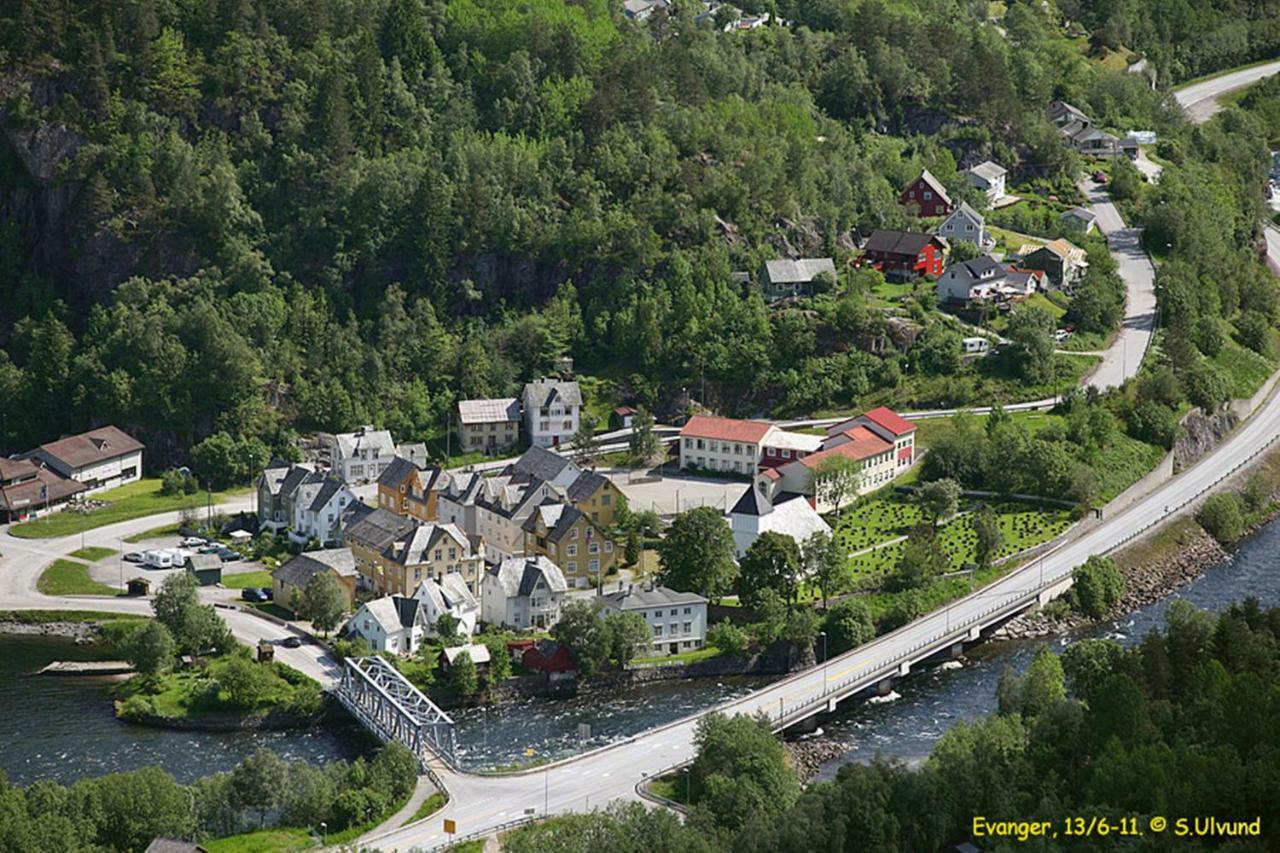 Rongahuset Bnb Evanger Exterior foto